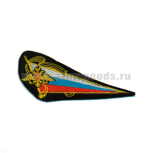 Уголок на берет вышит. РА