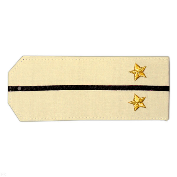 Погоны «машинная вышивка» из рубаш. ткани крем. с 1 вышит. черн. просв. с вышит. звездами (лейтенант)