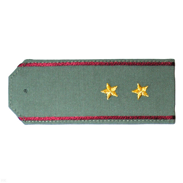 Погоны «машинная вышивка» из рубаш. ткани оливк. с вышит. крап. кантом с вышит. звездами (прапорщик)